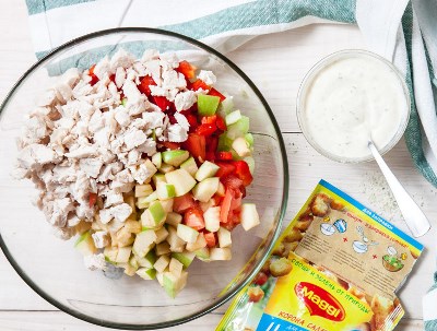 Салат с сельдереем, яблоком и куриным филе 6